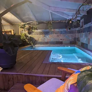 Chalet Insolite Bois Cailloux Avec